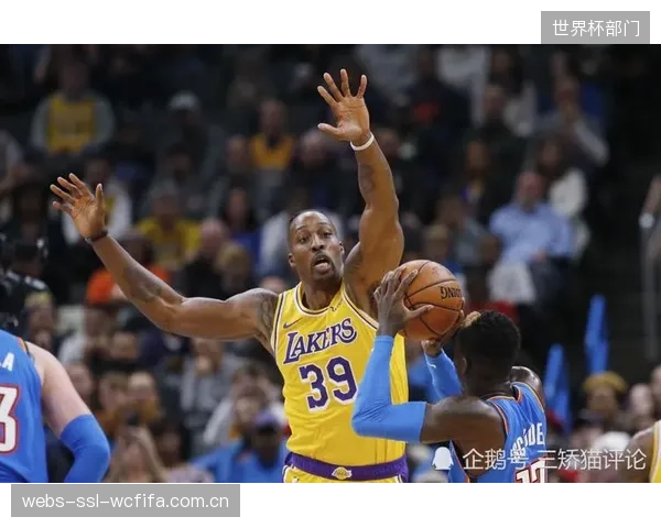 面对戴维斯可能无法首发的风险,马什的教练组必须制定不依赖其个人爆破的备用战术。 面对戴维斯可能无法首发的风险,马什的教练组必须制定不依赖其个人爆破的备用战术。